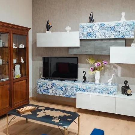 Апартаменты Domus 73 Apulian Holidays Барлетта