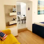 Domus 73 Apulian Holidays 아파트