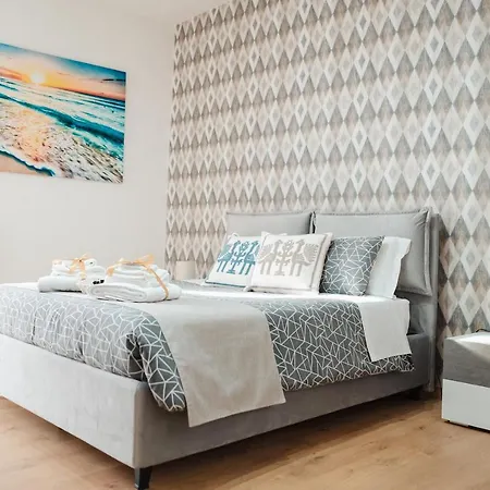 Domus 73 Apulian Holidays Appartamento Barletta