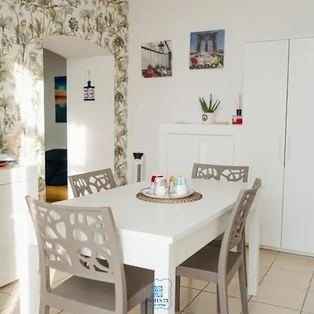 Domus 73 Apulian Holidays