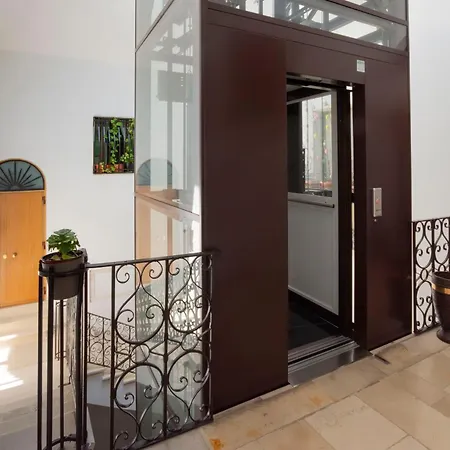 Domus 73 Apulian Holidays Appartamento *